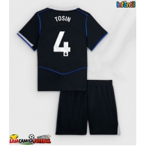 Camisa de Futebol Chelsea Tosin Adarabioyo #4 Equipamento Alternativo Infantil 2025-26 Manga Curta (+ Calças curtas)
